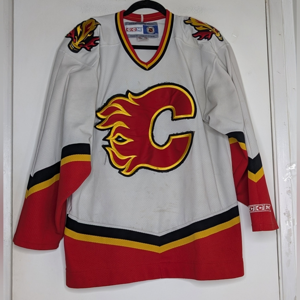 Vintage Calgary Flames Hockey Jersey Size Large | Made in Canada 🇨🇦